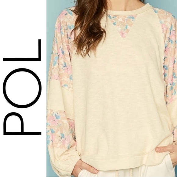 Oversized Lightweight Top in Cream with Pink & Green Floral Accents - Picture 11 of 11